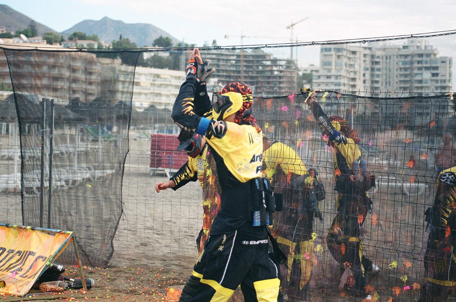 Fotografía MB 30021 en el álbum Malaga Beach 2004